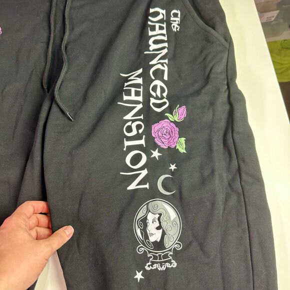 Disney Her Universe NWT Women's 4 4X Haunted Mansion Leota Rose Jogger Pants - Picture 9 of 12